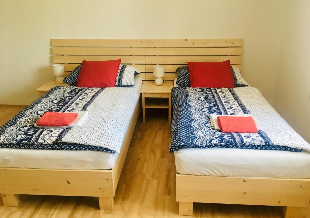 Apartmany A Ubytovani Mlynice Litovel Extérieur photo