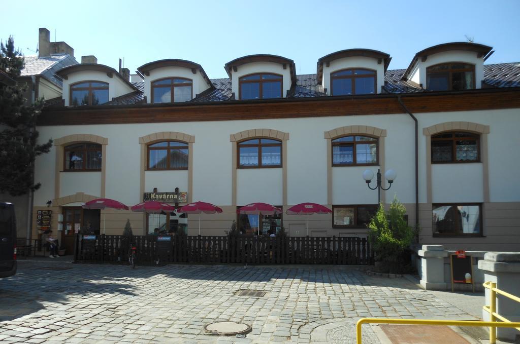 Apartmany A Ubytovani Mlynice Litovel Extérieur photo