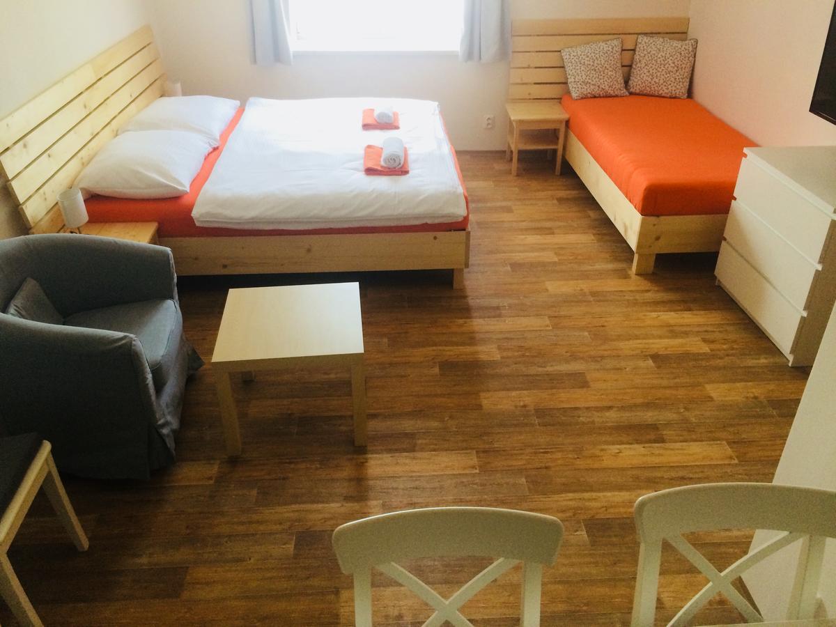 Apartmany A Ubytovani Mlynice Litovel Extérieur photo