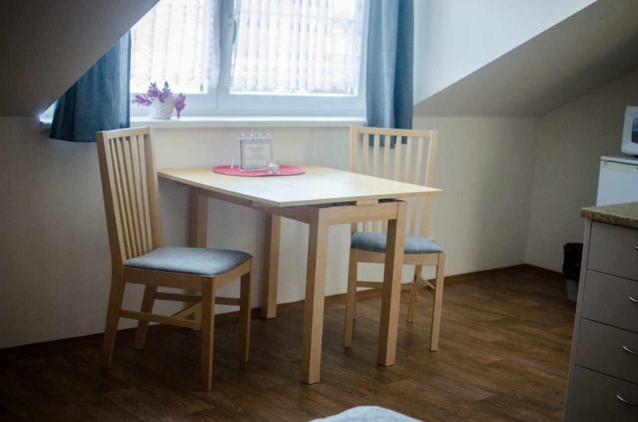 Apartmany A Ubytovani Mlynice Litovel Extérieur photo