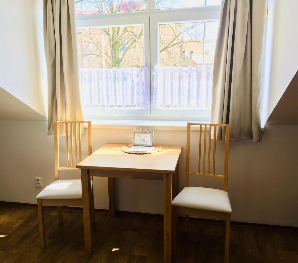 Apartmany A Ubytovani Mlynice Litovel Extérieur photo